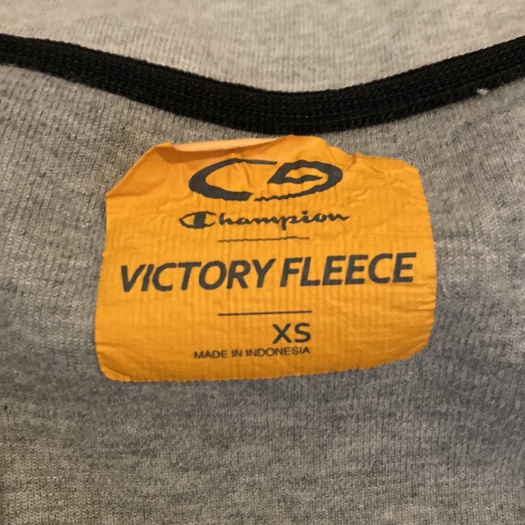 Champion Jacket, like new - Picture 5 of 6